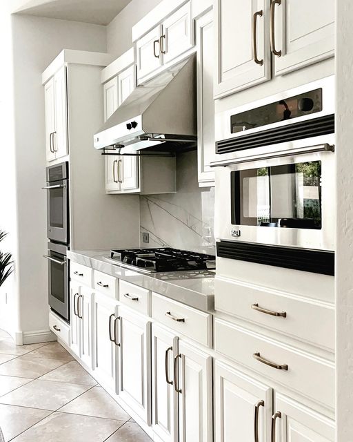 companies that repaint kitchen cabinets