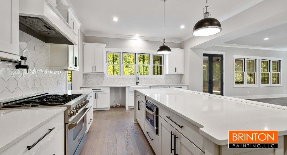 Kitchen Cabinet Painter